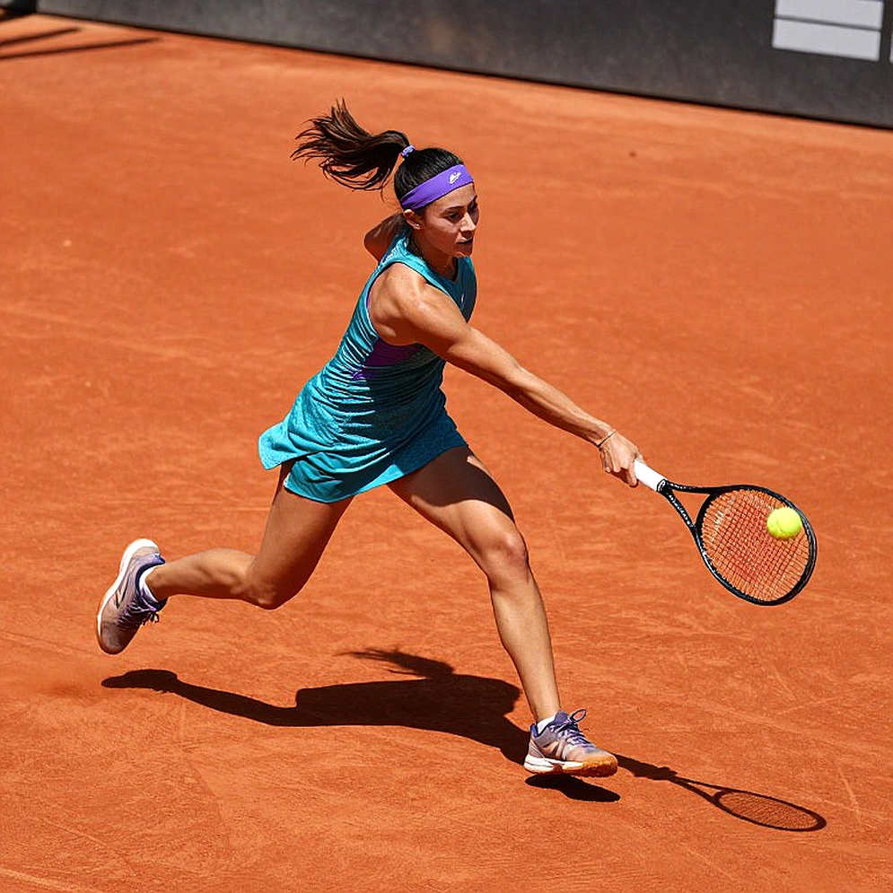 Noskova rút khỏi Wuhan: bắp chân trái, chuỗi domino hạt giống và canh bạc trước WTA Finals